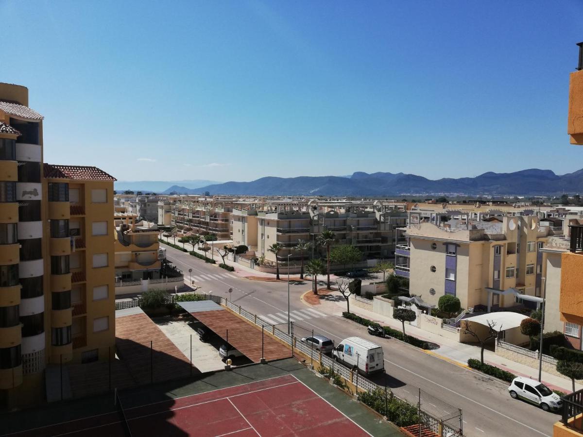 Tamaris Playa Solo Familias Serviplaya Playa De Xeraco Exterior photo